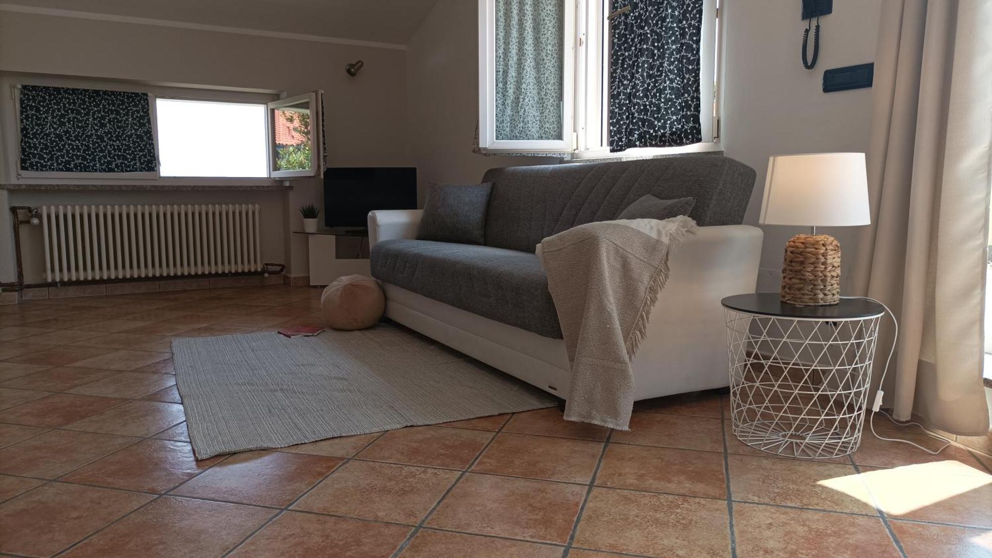 Quick Home Garden Apt Alice Castello Εξωτερικό φωτογραφία