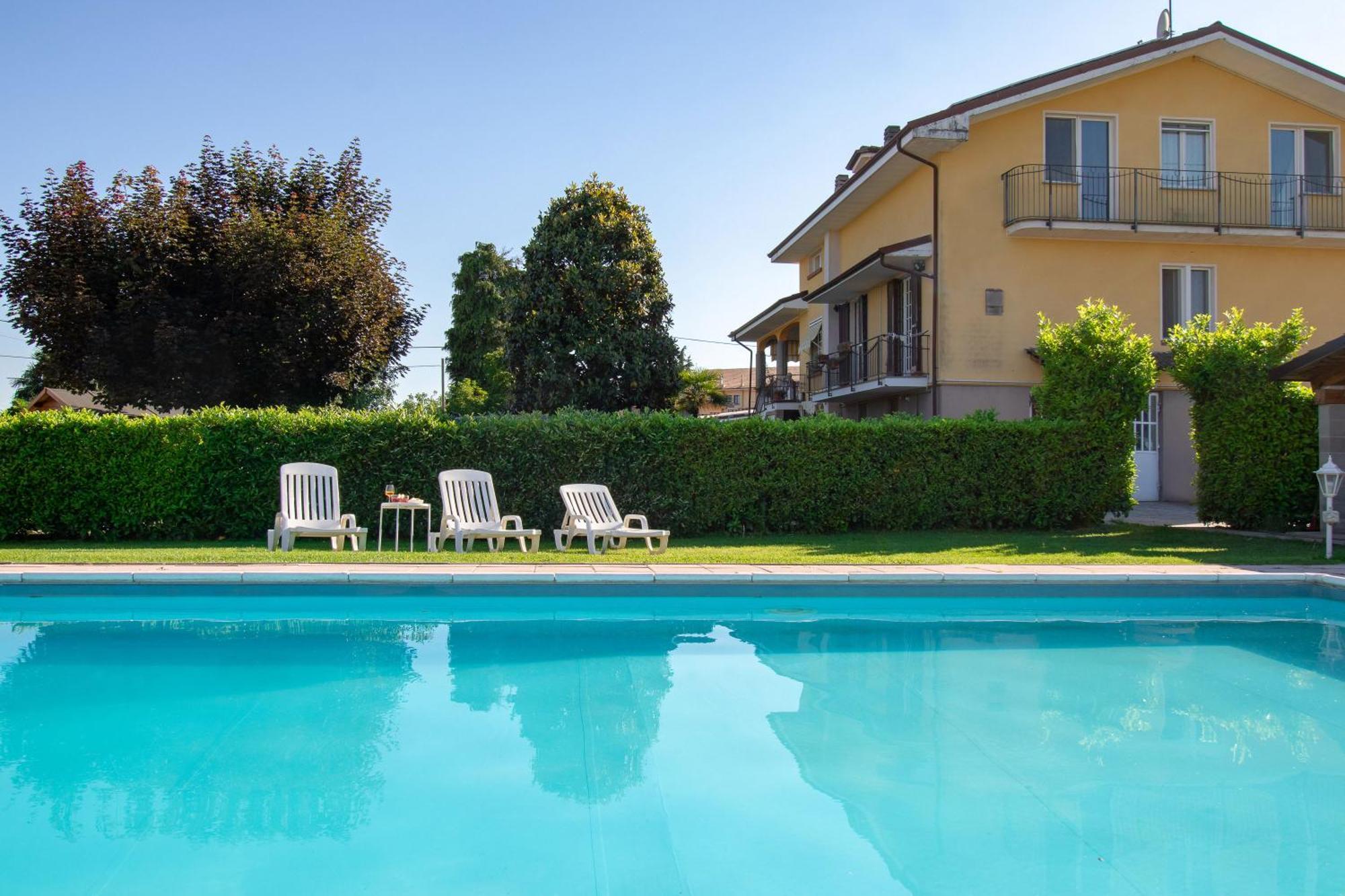 Quick Home Garden Apt Alice Castello Εξωτερικό φωτογραφία